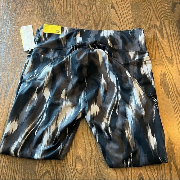 NWT all in motion contour power waist high rise 7/8 legging size XL - Picture 5 of 9